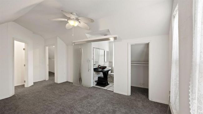 368 Riddle Rd, House other with 4 bedrooms, 2 bathrooms and 1 parking in Cedar Creek TX | Image 5