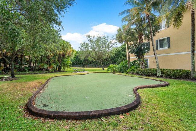 APT-208 - 6492 Emerald Dunes Dr, Condo with 3 bedrooms, 2 bathrooms and null parking in West Palm Beach FL | Image 37