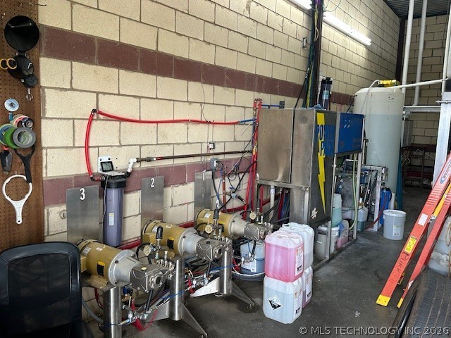 Commercial Sale in Kingston 5