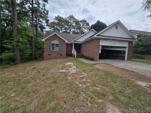4713 Miranda Dr, Hope Mills, NC, 28348-5669 | Card Image