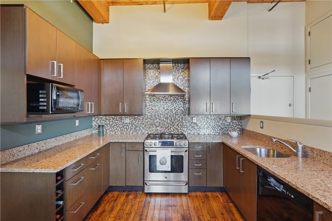 UNIT-403 - 14 Imperial Pl, Condo with 2 bedrooms, 1 bathrooms and 2 parking in Providence RI | Image 8
