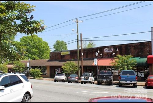 222 E Mills St, Columbus, NC, 28722-8745 | Card Image