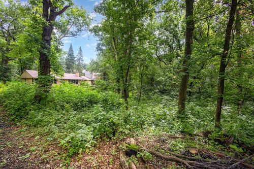 1431 Skiles Ln, Arden Hills, MN, 55112-3618 | Card Image