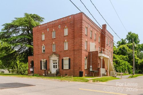 203 Liberty St W, York, SC, 29745-2677 | Card Image