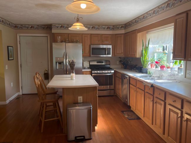 490 Deer Creek Ln, House other with 3 bedrooms, 3 bathrooms and 3 parking in Buckhannon WV | Image 4