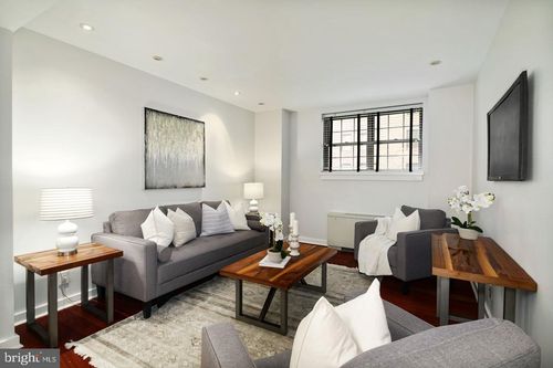 1121-219 S 18th St, PHILADELPHIA, PA, 19103-6151 | Card Image