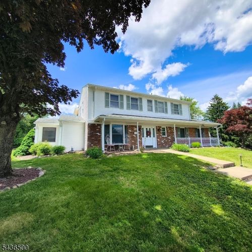 3 Lois Ct, Rockaway, NJ, 07866-2205 | Card Image