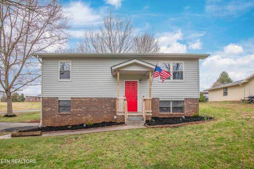 2606 Fields Ln, New Market, TN, 37820-4836 | Card Image