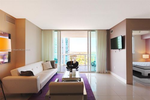 unit-1503-1861 Nw South River Dr, Miami, FL, 33125-2722 | Card Image
