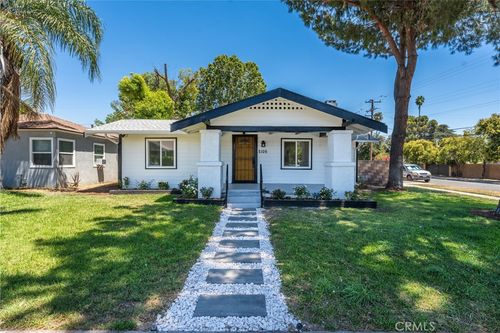 2105 Genevieve St, San Bernardino, CA, 92405-4003 | Card Image