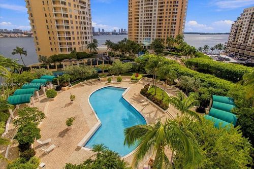 1005-888 Brickell Key Dr, Miami, FL, 33131-2664 | Card Image