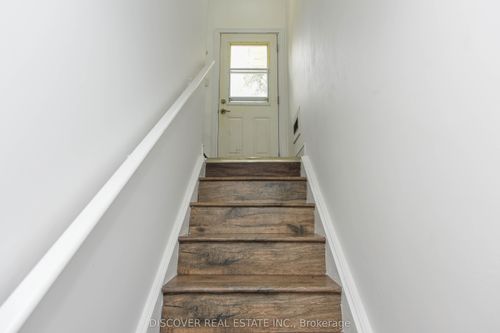 bsmt-809 Bloor St, Mississauga, ON, L4Y2M8 | Card Image