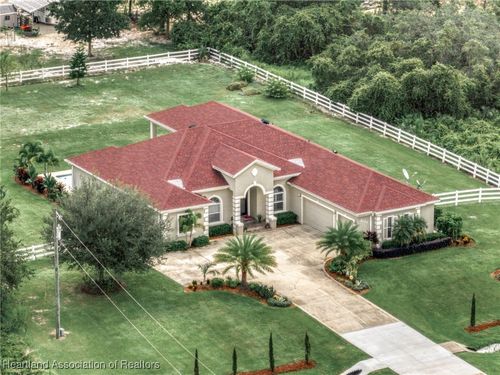 2105 Avon Estates Blvd, AVON PARK, FL, 33825-7884 | Card Image