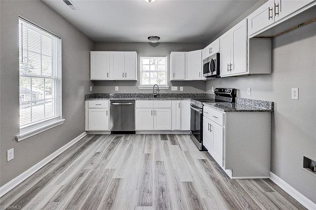 213 Paramount St, House other with 3 bedrooms, 2 bathrooms and null parking in High Point NC | Image 9