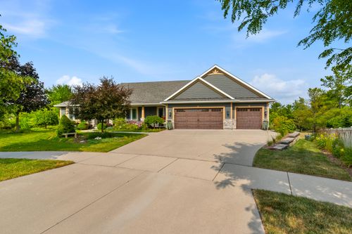 475 Conifer Ct, Port Washington, WI, 53074-2636 | Card Image
