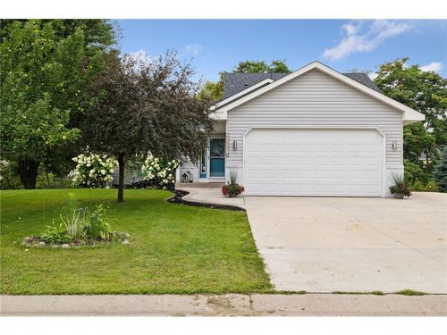 211 Alva St, Waconia, MN, 55387-9517 | Card Image