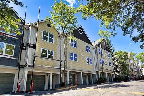 1204-3116 164th St Sw, Lynnwood, WA, 98087-3249 | Card Image