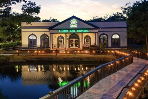 14319 Ocean Hwy, Pawleys Island, SC, 29585-4812 | Card Image