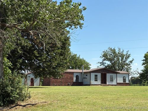 6414 E Eseco Rd, Cushing, OK, 74023-6312 | Card Image