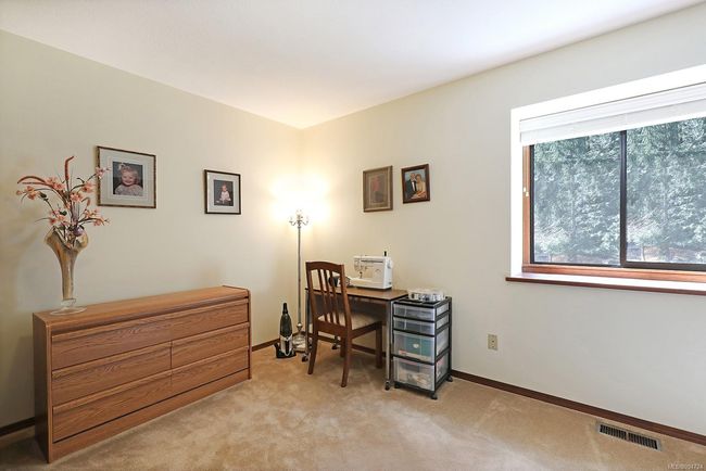 THIRD BEDROOM | Image 23