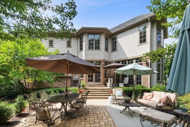 2239 Sheridan Rd, Home with 4 bedrooms, 8 bathrooms and null parking in Highland Park IL | Image 44