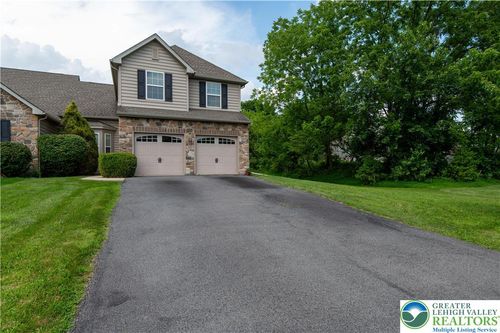 835 Spring White Dr, BREINIGSVILLE, PA, 18031-1788 | Card Image