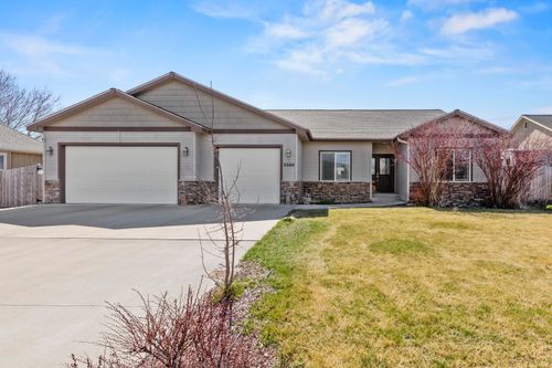 5548 Sturdivant Ave, Klamath Falls, OR, 97603-8141 | Card Image