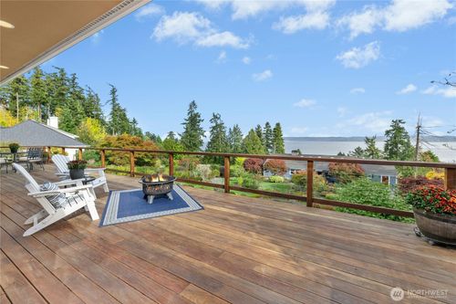 21322 President Point Rd Ne, Kingston, WA, 98346-9172 | Card Image