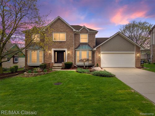 17183 Summit Dr, Northville, MI, 48168-3201 | Card Image