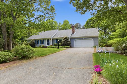 91 Long Hill Road, Dennis, MA, 02638 | Card Image