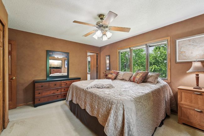 40-web-or-mls-Barnes Ave-0306-040.jpg | Image 25