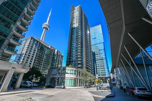 709-30 Grand Trunk Cres, Toronto, ON, M5J3A4 | Card Image