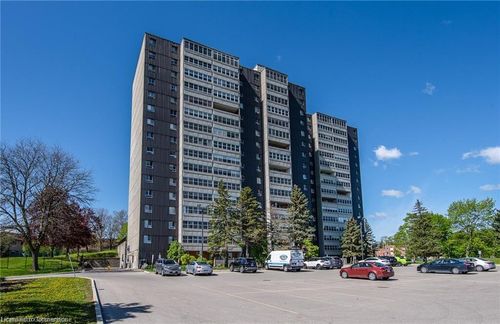 801-225 Harvard Pl, Waterloo, ON, N2J4H4 | Card Image