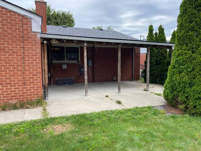 2826 Rhodes Dr, House other with 3 bedrooms, 2 bathrooms and null parking in Troy MI | Image 12