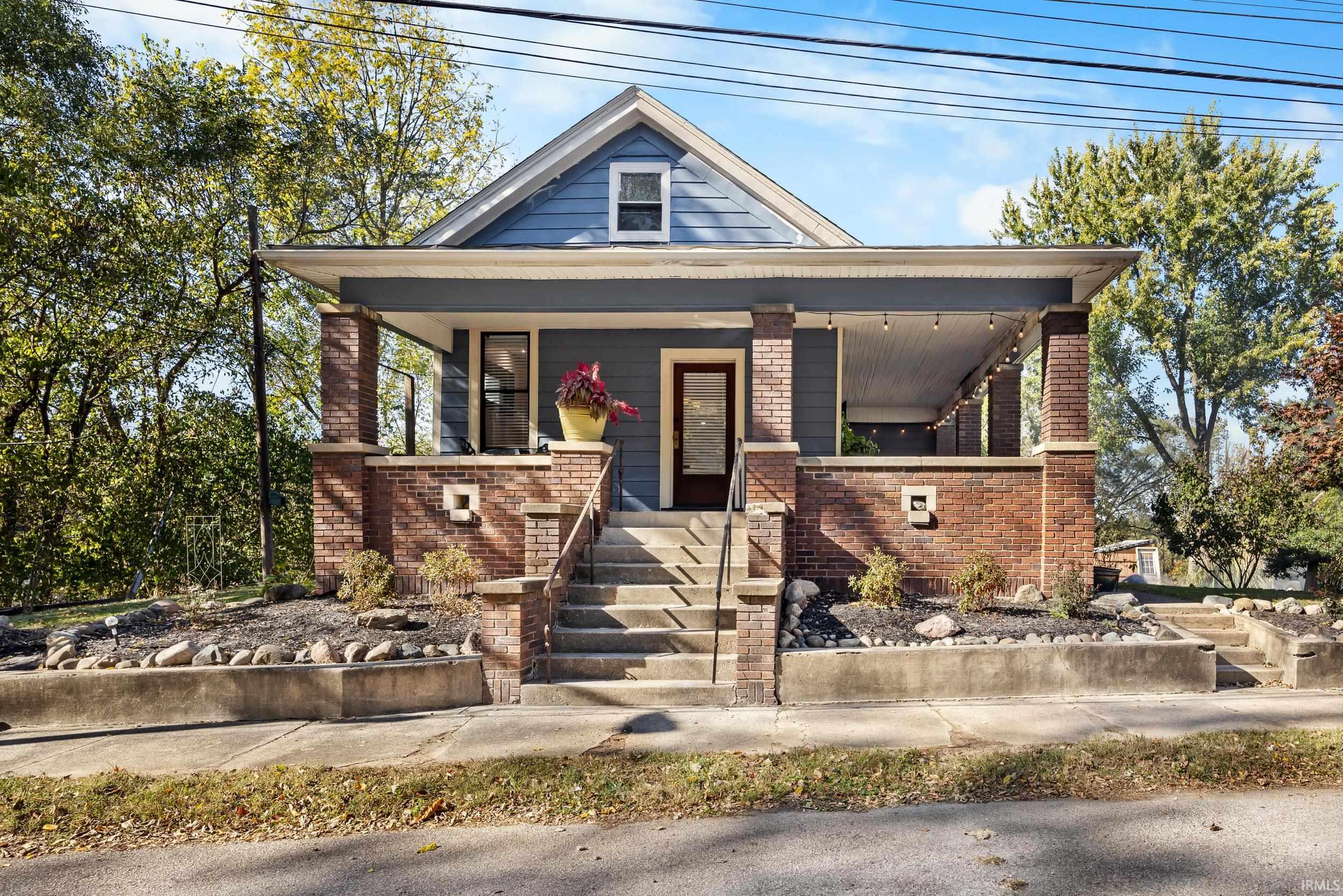 1502 Washington Street, For Sale in Lafayette Zoocasa