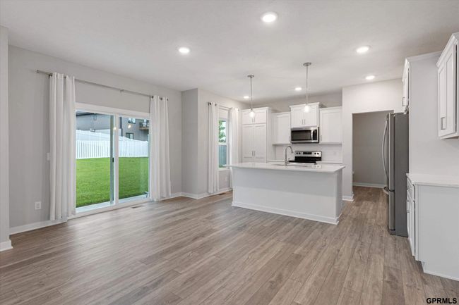 17312 Potter St, House other with 4 bedrooms, 3 bathrooms and 3 parking in Bennington NE | Image 9