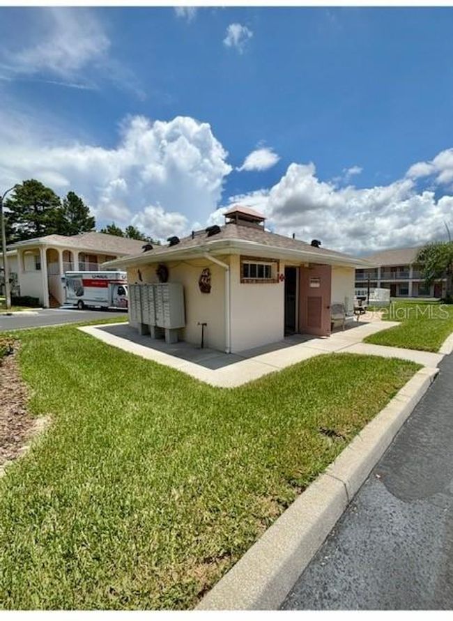 Laundry facilities & Mailboxes are centrally located in community | Image 9