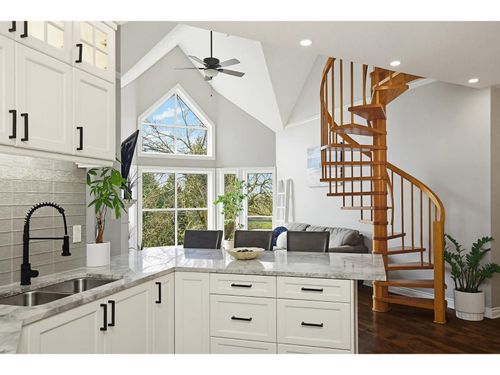 502-34101 Old Yale Road, Abbotsford, BC, V2S2K4 | Card Image