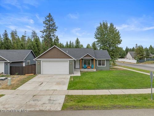 5733 W Fredrick Loop, Spirit Lake, ID, 83869-5703 | Card Image