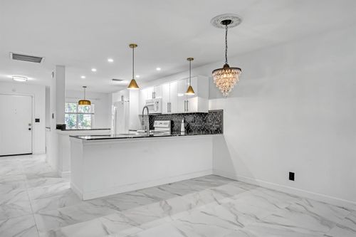 b-13233 Lucinda Palm Ct, Delray Beach, FL, 33484-2051 | Card Image