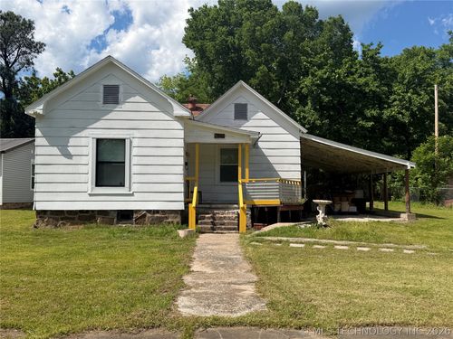 403 Blair Ave, Wilburton, OK, 74578-2819 | Card Image