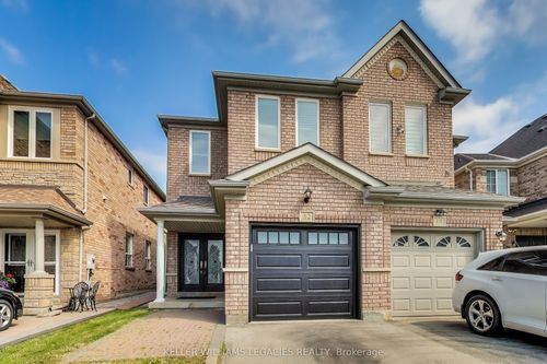 12 Tuscana Blvd, Concord, ON, L4K5J2 | Card Image