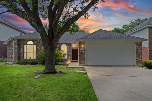 2312 Mockingbird Dr, Round Rock, TX, 78681-2710 | Card Image