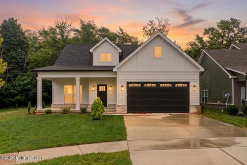 1204 Divot Way, Simpsonville, KY, 40067-8401 | Card Image
