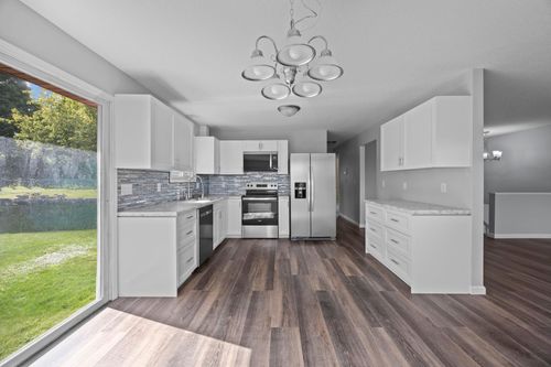 630 3rd Ave Ne, Milaca, MN, 56353-1608 | Card Image