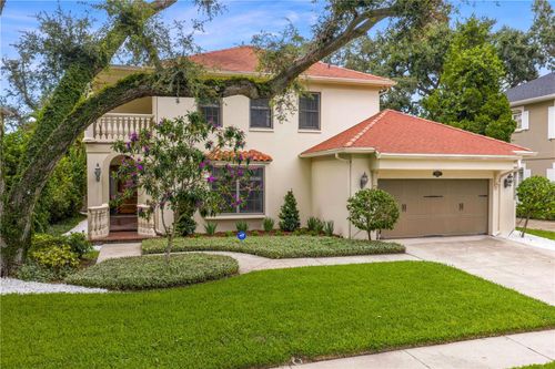 12-2915 W Bayshore Ct, TAMPA, FL, 33611-2807 | Card Image