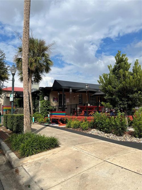 334 N Donnelly St, MOUNT DORA, FL, 32757-5525 | Card Image