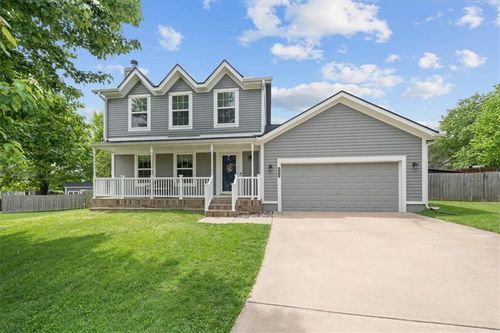 21719 51st Ter, Shawnee, KS, 66226-9728 | Card Image