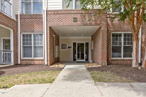 apt-202-800 Moratuck Dr, Raleigh, NC, 27604-1444 | Card Image