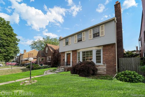 74 Chestnut St, River Rouge, MI, 48218-1509 | Card Image